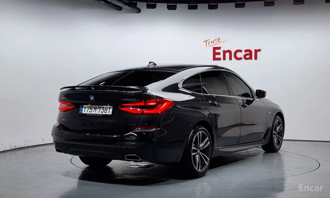 Фото 2 - BMW Gran Turismo