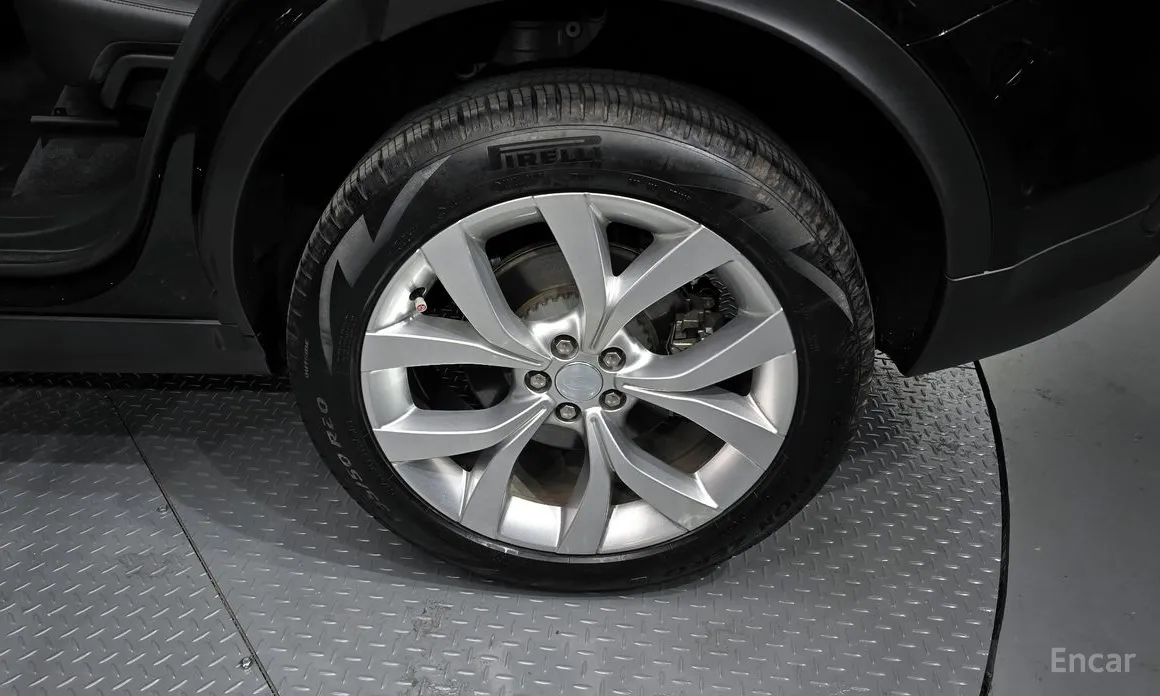 Фото 5 - Land Rover Discovery Sport