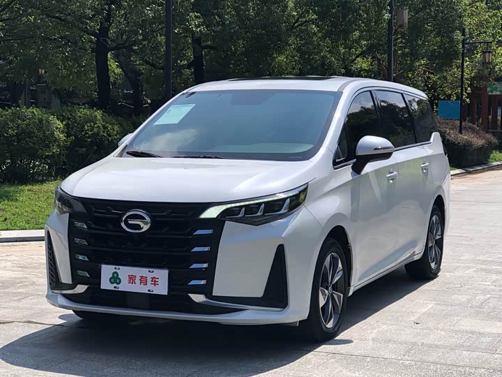 Фото 1 - GAC Trumpchi M6