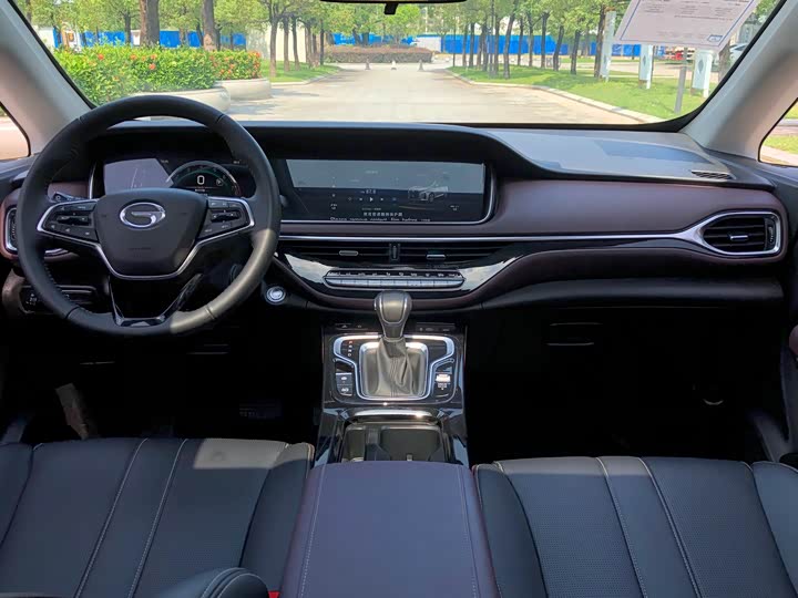 Фото 17 - GAC Trumpchi M6