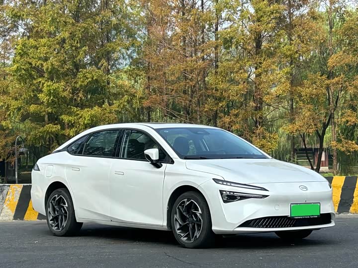 Фото 3 - GAC Aion S Max