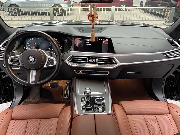 Фото 7 - BMW X7