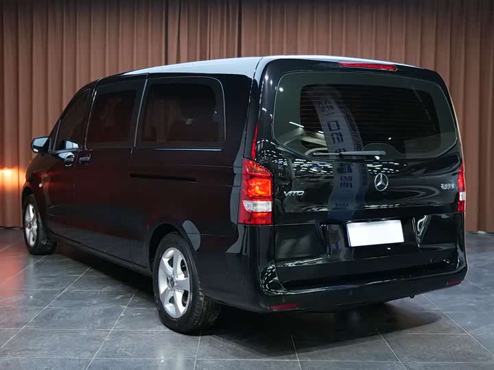 Фото 4 - Mercedes-Benz Vito