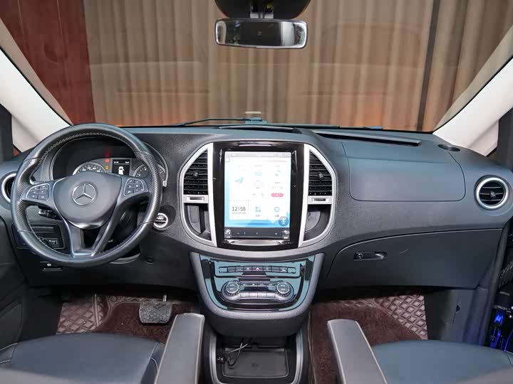 Фото 6 - Mercedes-Benz Vito