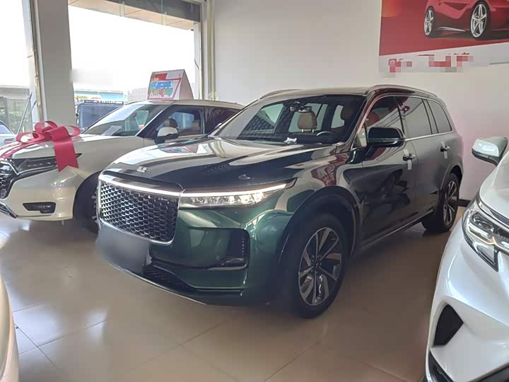 Фото 1 - LiXiang One