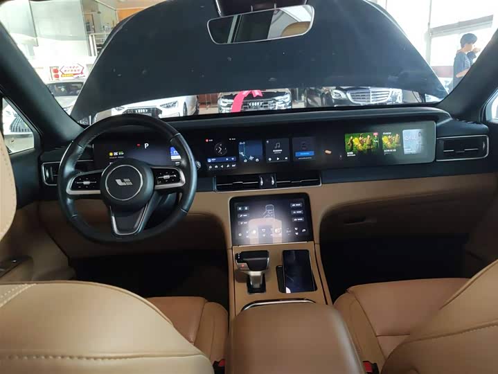 Фото 10 - LiXiang One