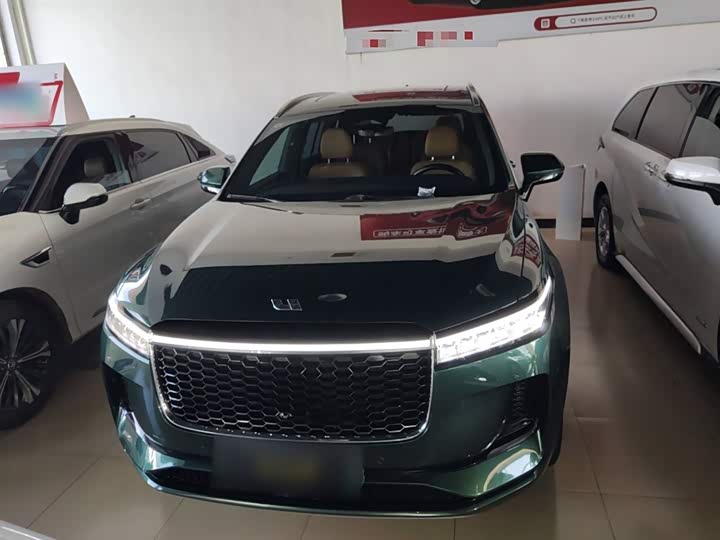 Фото 3 - LiXiang One