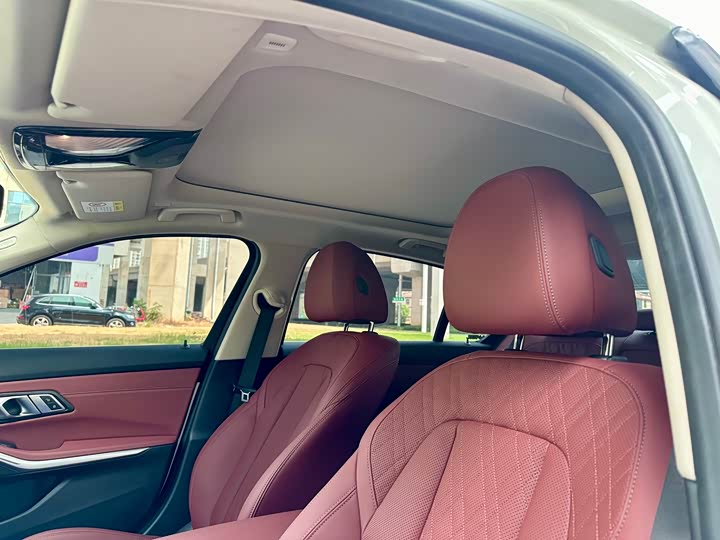 Фото 10 - BMW i3