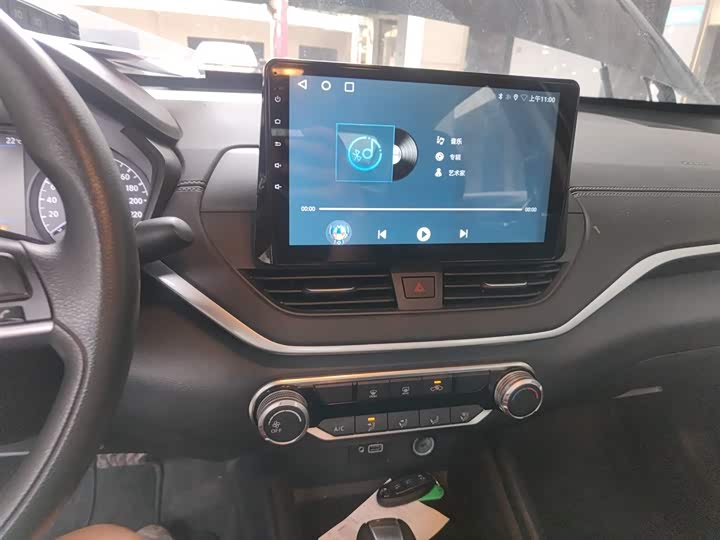 Фото 13 - Nissan Teana