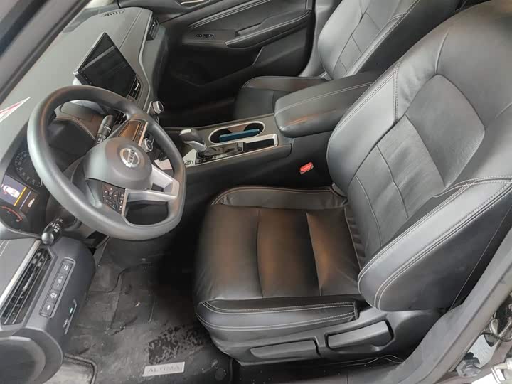 Фото 15 - Nissan Teana