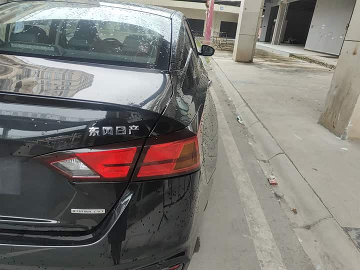 Фото 8 - Nissan Teana