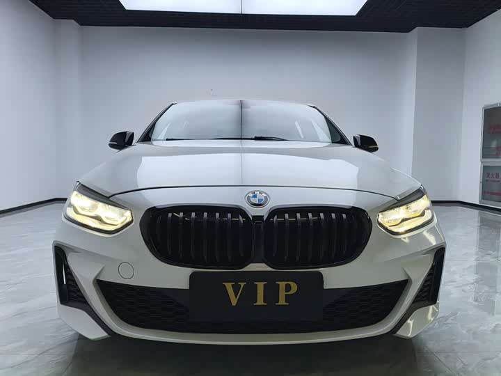 Фото 2 - BMW 1 Series