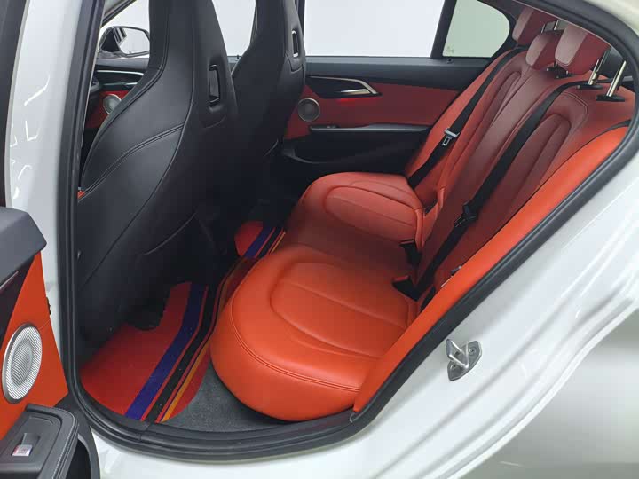 Фото 6 - BMW 1 Series