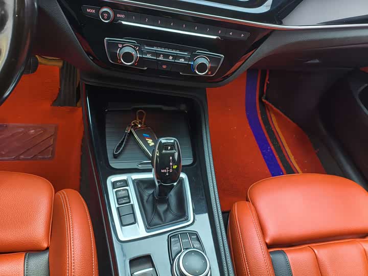 Фото 9 - BMW 1 Series