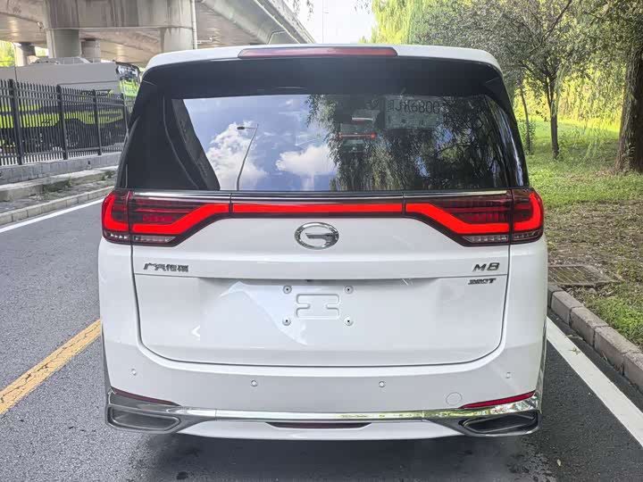 Фото 4 - GAC Trumpchi M8