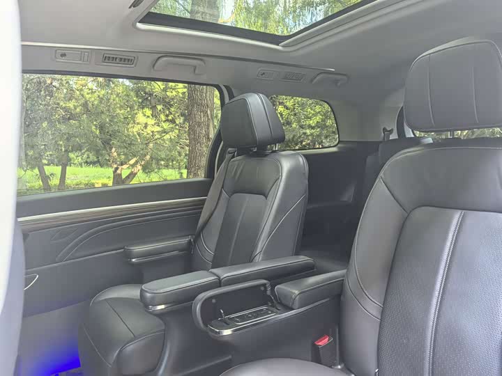 Фото 8 - GAC Trumpchi M8