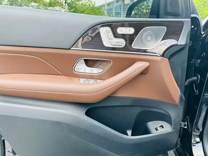 Фото 5 - Mercedes-Benz GLE-Class