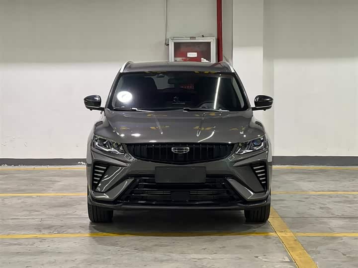 Фото 2 - Geely Coolray