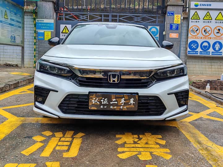 Фото 2 - Honda Civic