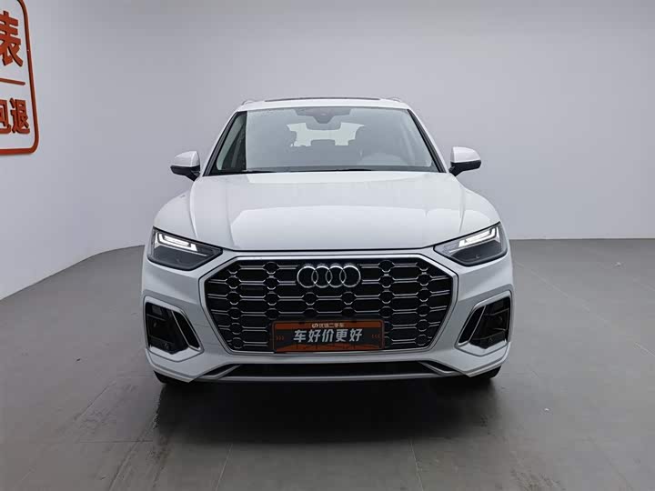 Фото 3 - Audi Q5L