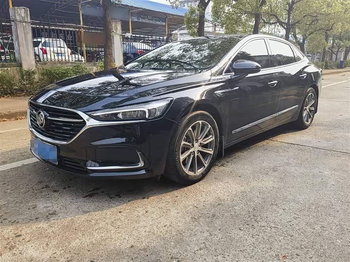 Фото 2 - Buick LaCrosse