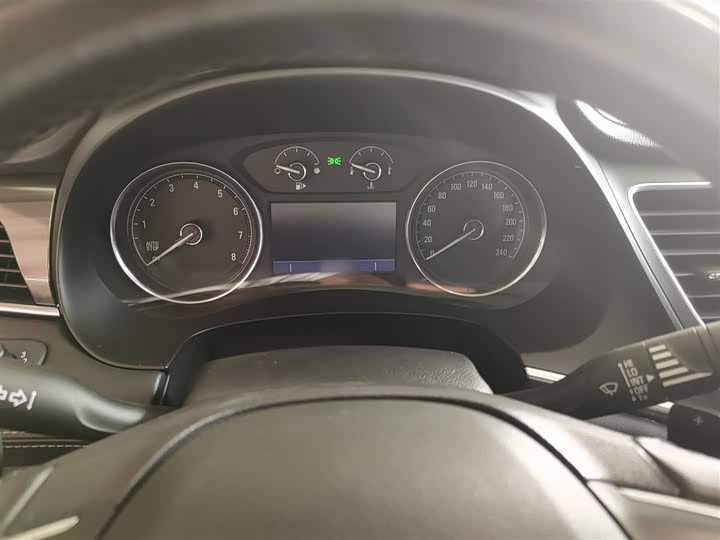 Фото 3 - Buick LaCrosse