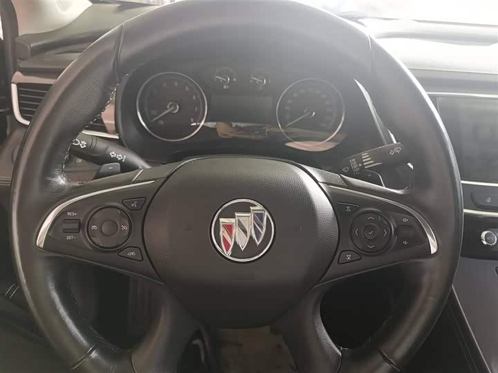 Фото 6 - Buick LaCrosse