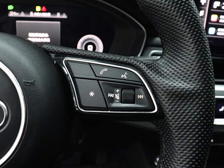 Audi A4 2022 2022款 Avant 40 TFSI 时尚动感型