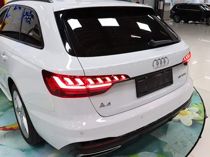 Audi A4 2022 2022款 Avant 40 TFSI 时尚动感型