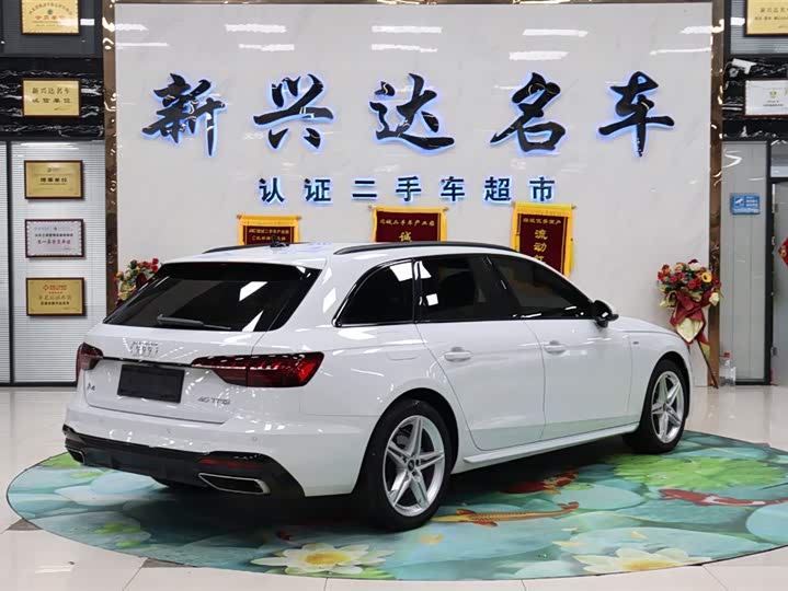 Audi A4 2022 2022款 Avant 40 TFSI 时尚动感型
