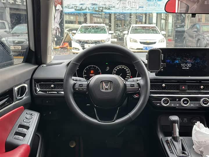 Фото 11 - Honda Civic