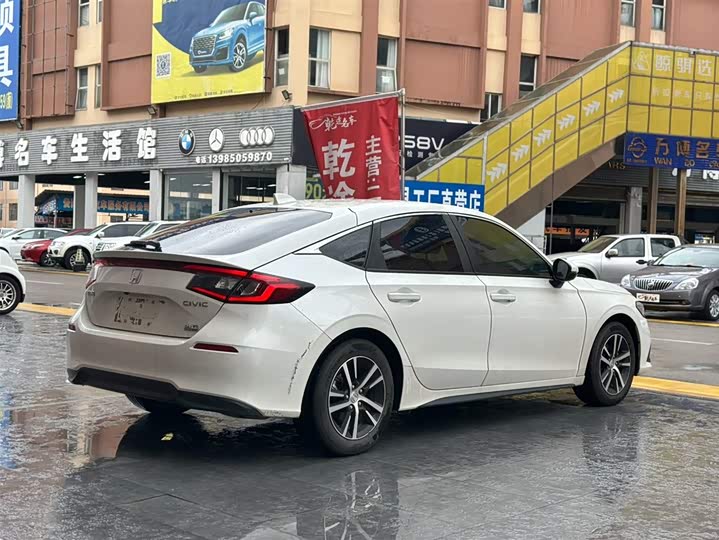 Фото 6 - Honda Civic