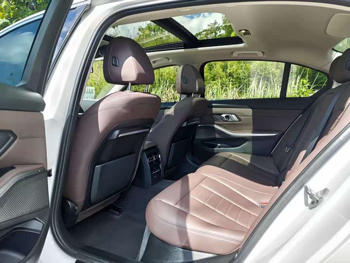 Фото 7 - BMW 3 Series