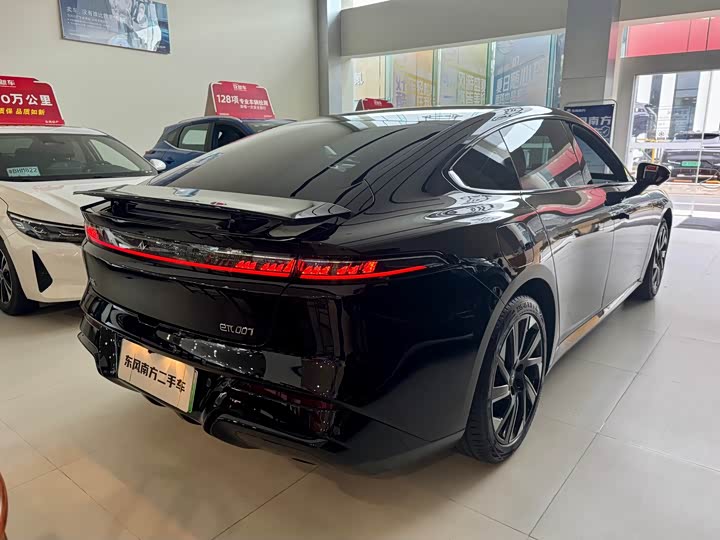 Фото 4 - Dongfeng Yipai eπ 007