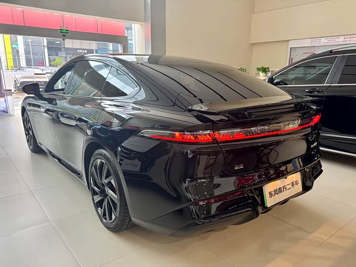 Фото 6 - Dongfeng Yipai eπ 007