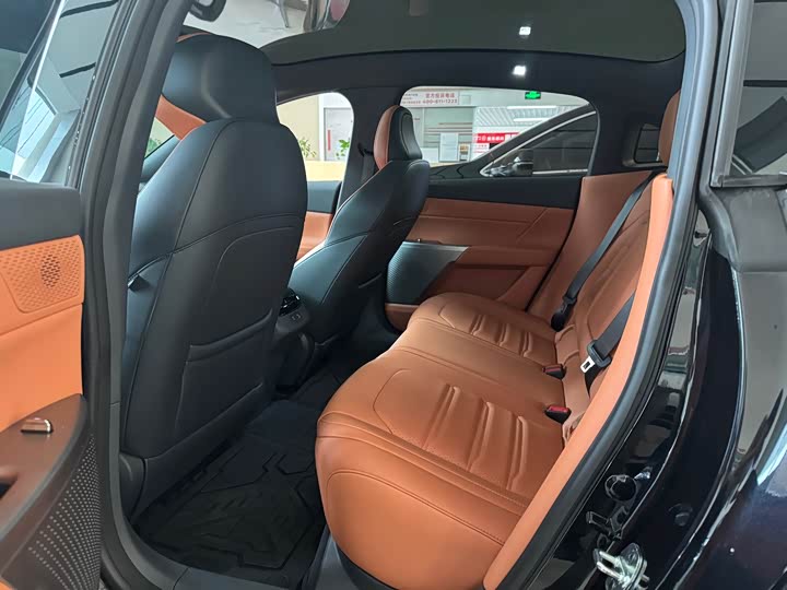 Фото 8 - Dongfeng Yipai eπ 007