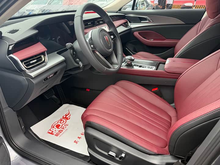 Фото 5 - Hongqi H5