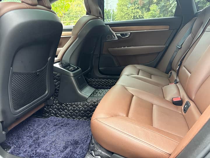 Фото 7 - Volvo S90 Hybrid