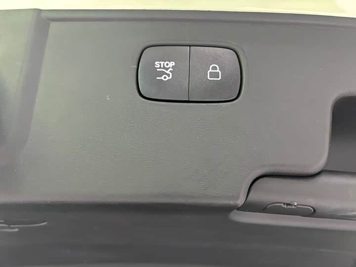 Фото 17 - Leapmotor C11