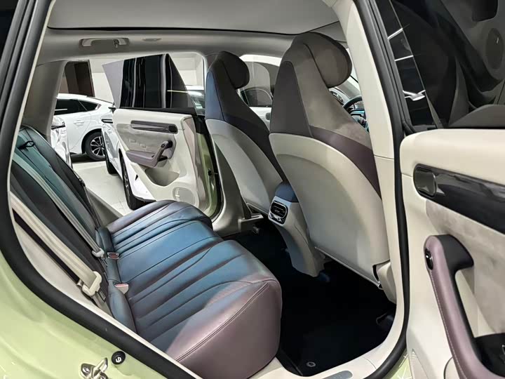 Фото 19 - Leapmotor C11