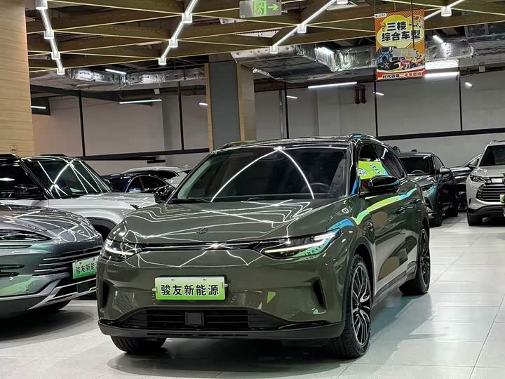 Фото 2 - Leapmotor C11