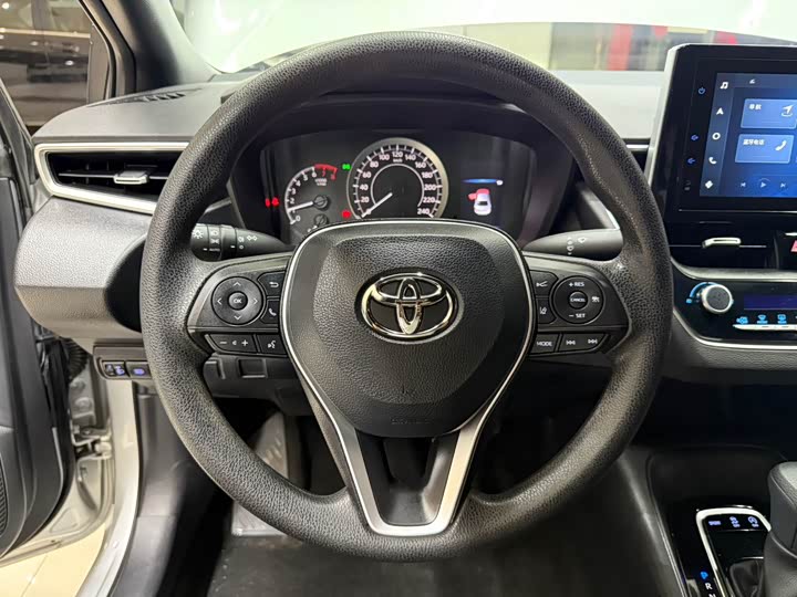 Фото 11 - Toyota Levin