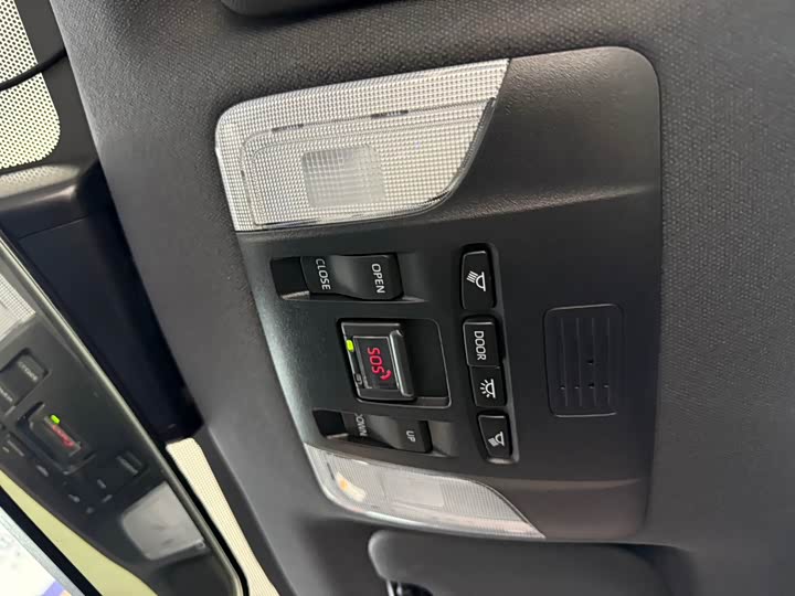 Фото 14 - Toyota Levin