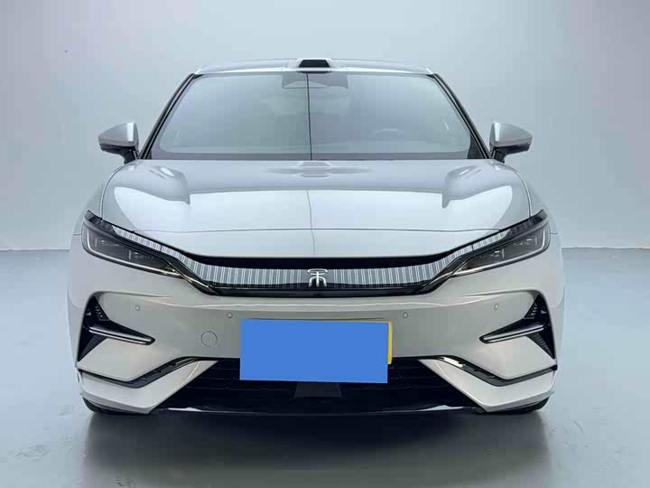 Фото 2 - BYD Song L