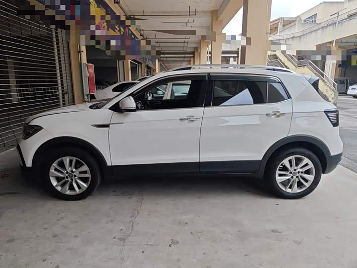 Фото 5 - Volkswagen T-Cross