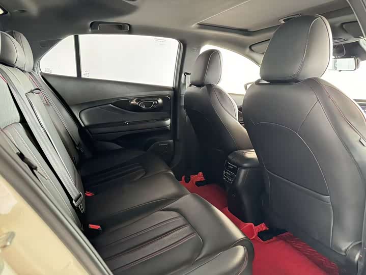 Фото 10 - GAC Trumpchi Empow R