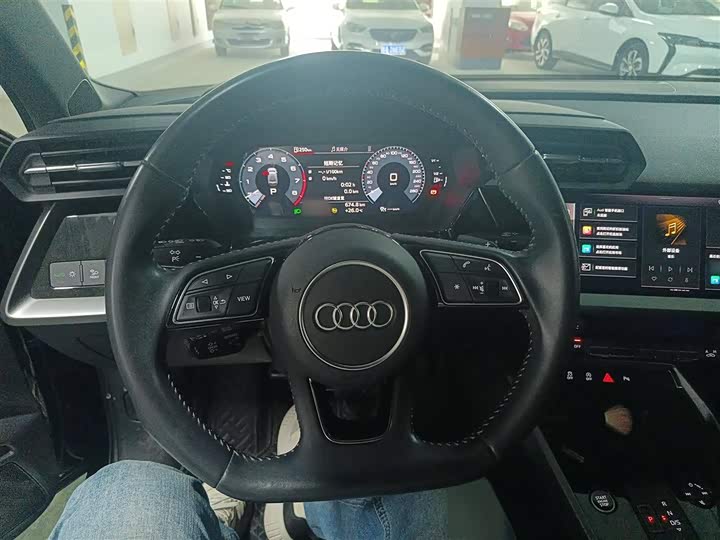 Фото 3 - Audi A3