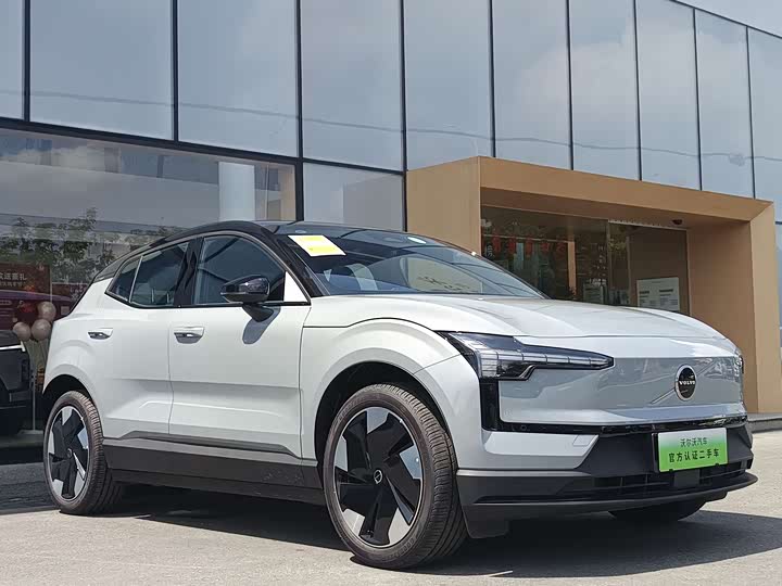 Фото 3 - Volvo EX30