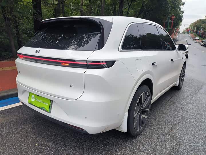 Фото 7 - LiXiang L6