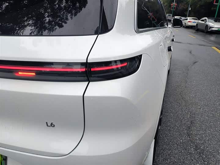 Фото 8 - LiXiang L6